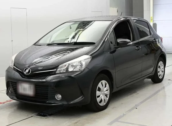 Toyota Vitz 1.0 69 лс Jeweler
